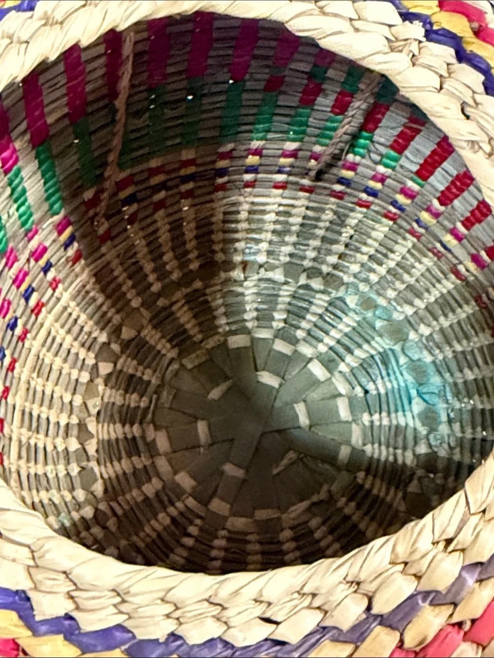 Vintage Colorful Woven Basket Purse Lidded Boho Folk Art Handbag